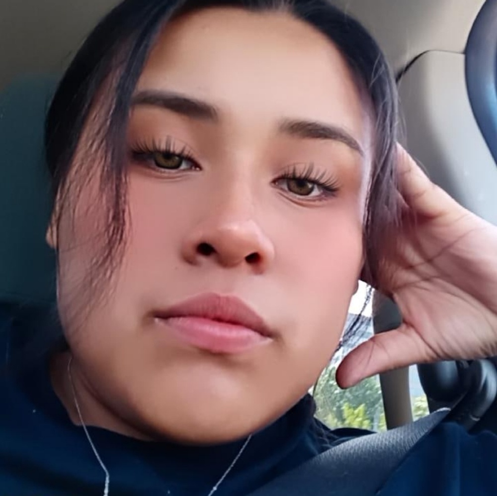 Meet your Posher, Araceli